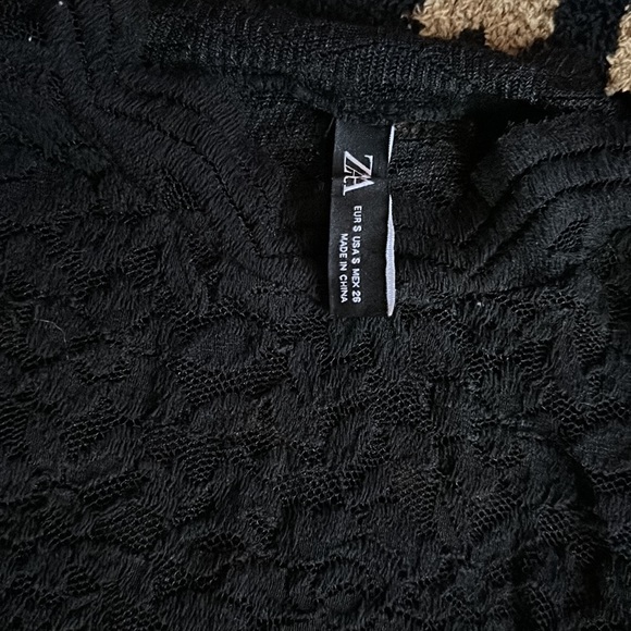 Zara Lace Short Sleeve Top Sz. S - Picture 3 of 5